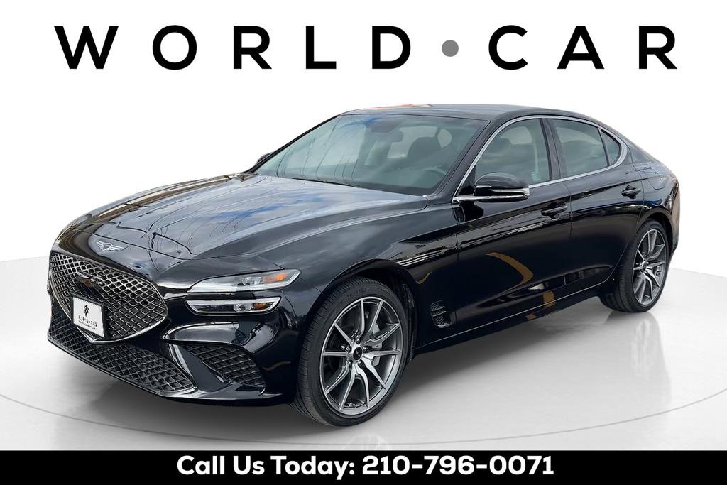 Used 2025 Genesis G70 2.5T image 3