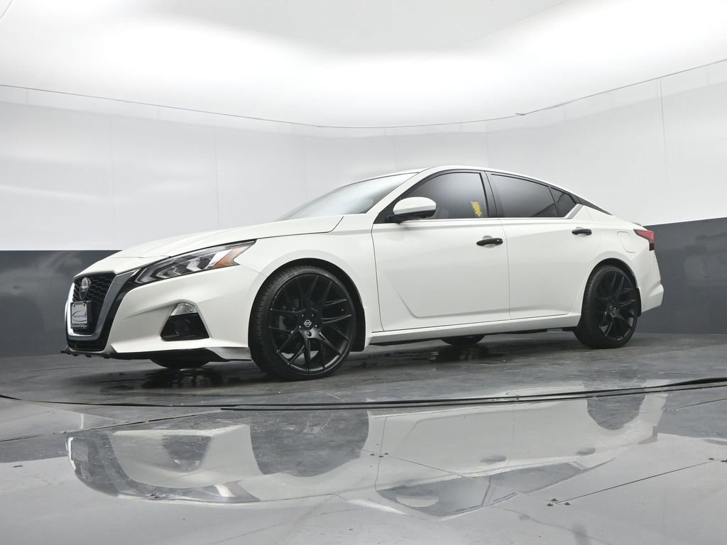 Used 2020 Nissan Altima 2.0 Platinum image 54