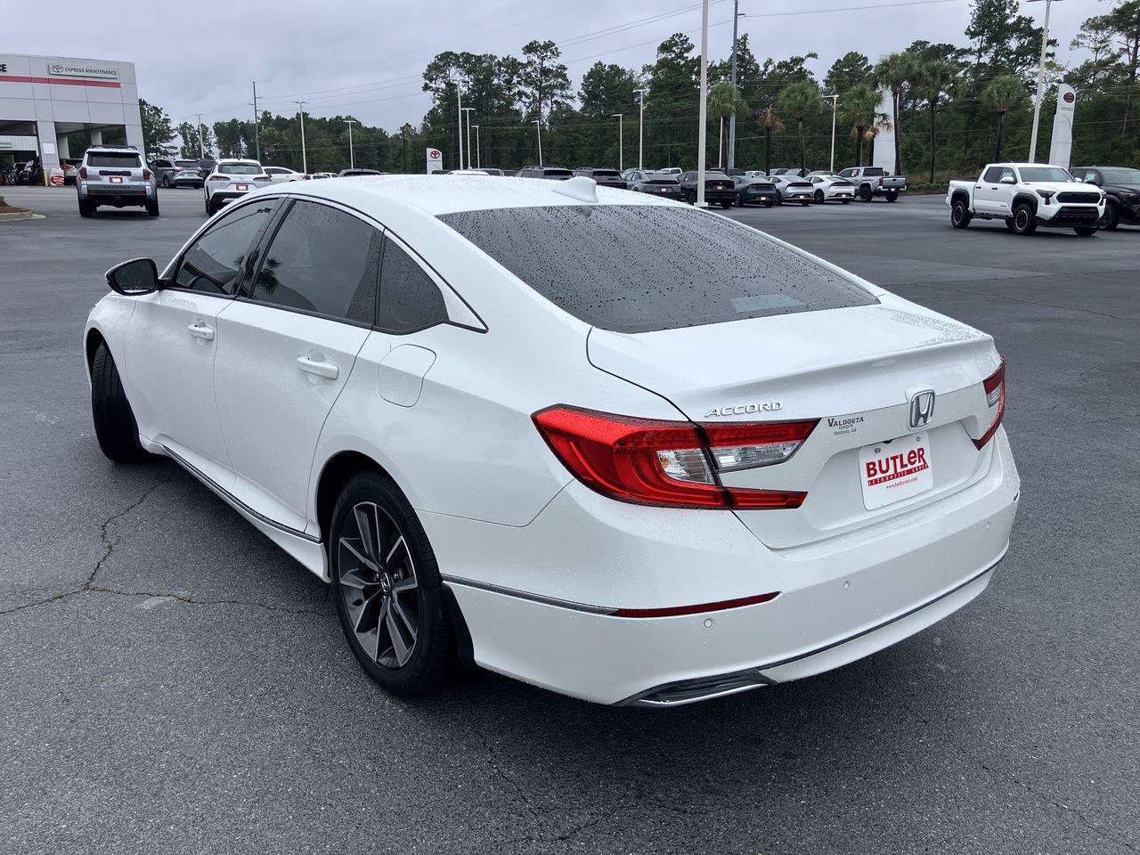 Used 2021 Honda Accord EX-L image 3