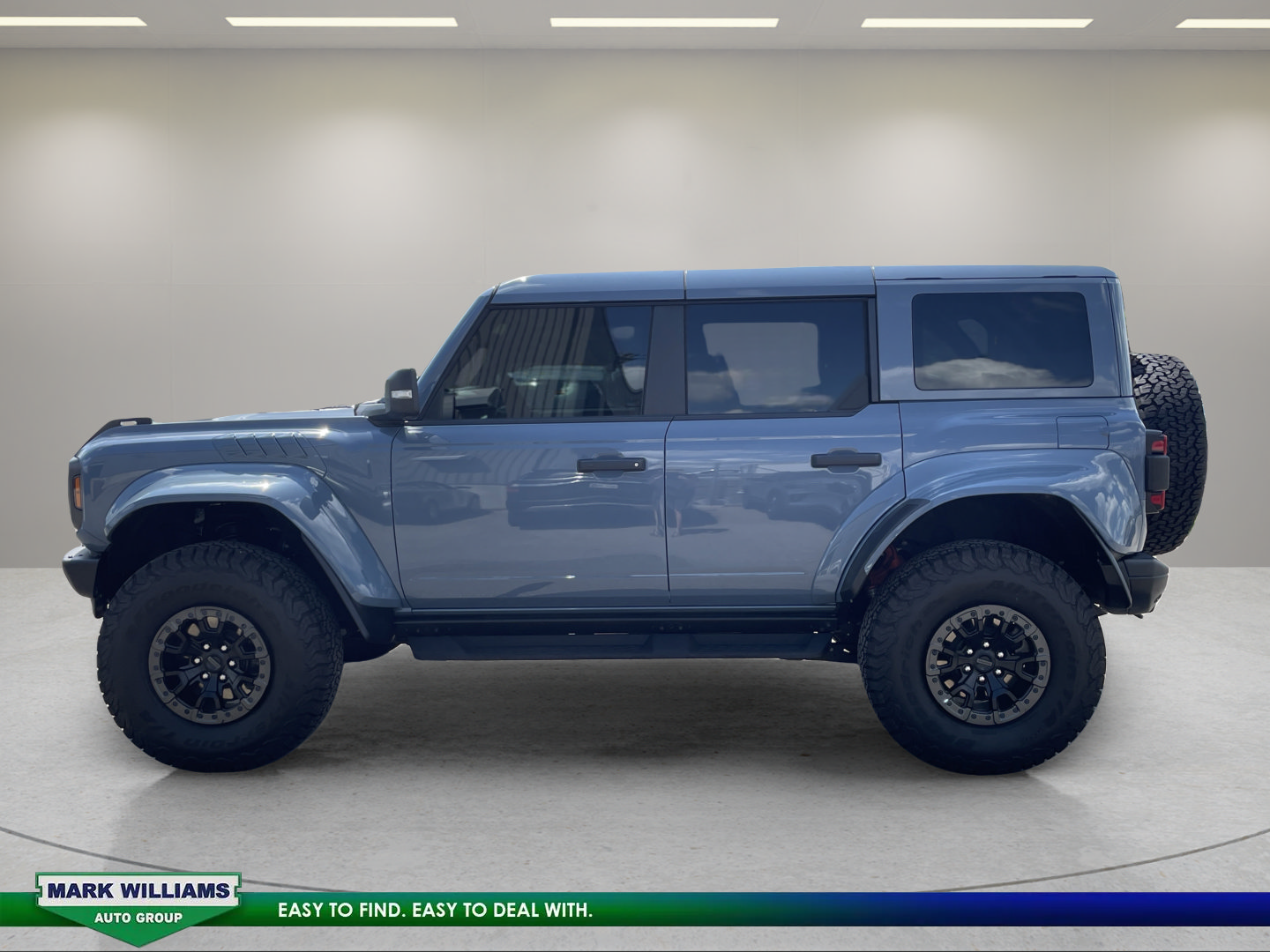 Used 2025 Ford Bronco Raptor AWD/4WD image 8