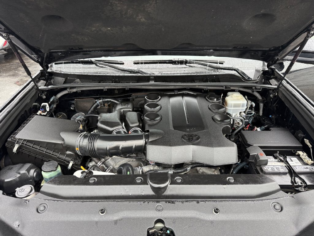 Certified 2017 Toyota 4Runner Limited AWD/4WD image 30
