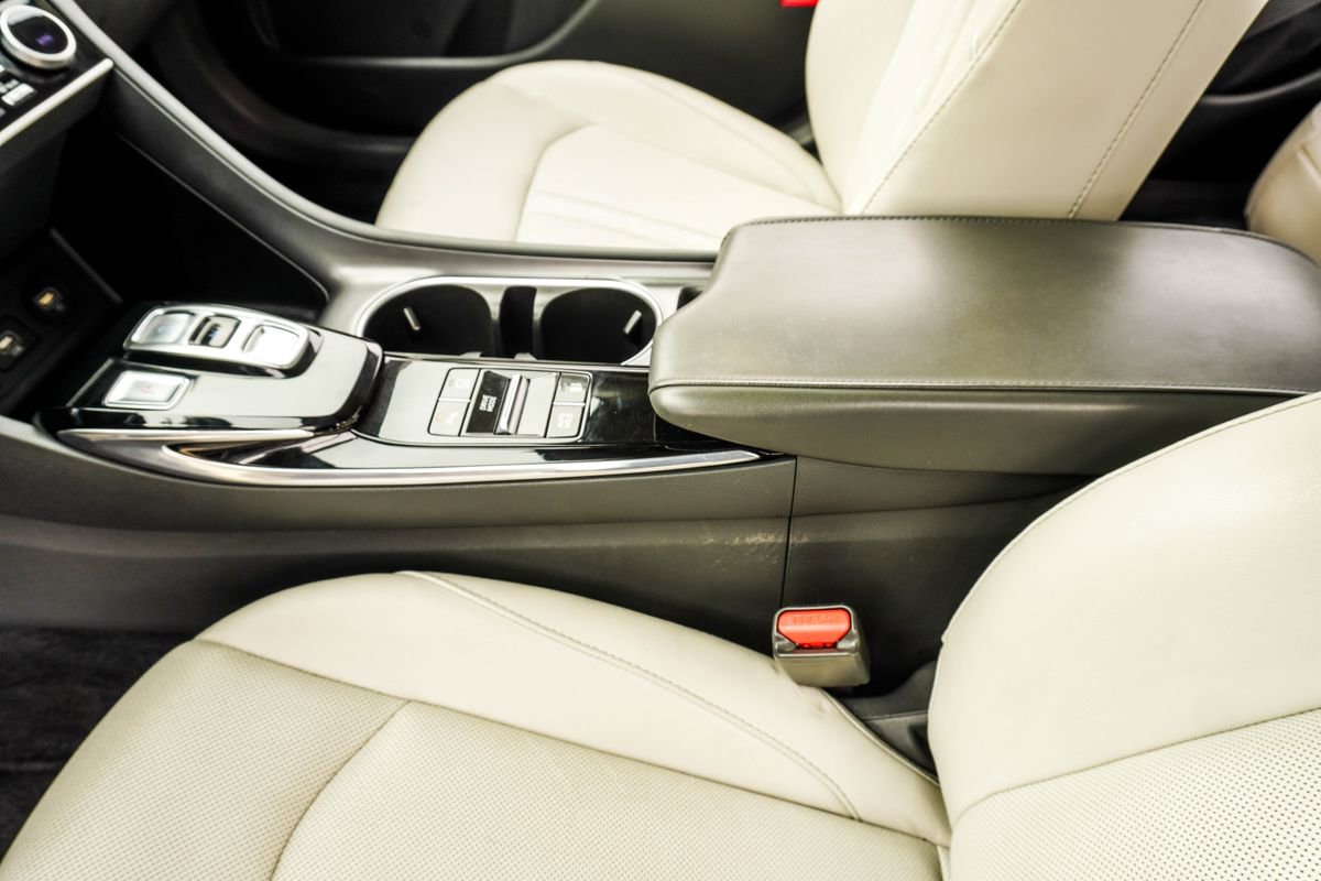 Used 2020 Hyundai Sonata Limited image 20