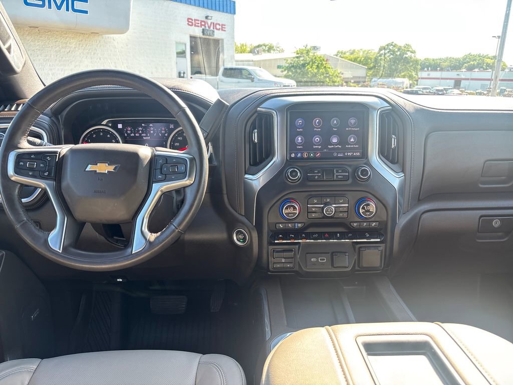 Certified 2020 Chevrolet Silverado 1500 LTZ AWD/4WD image 10