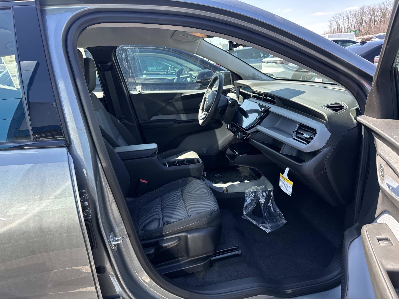 New 2027 Chevrolet Bolt LT w/ Comfort Package image 11