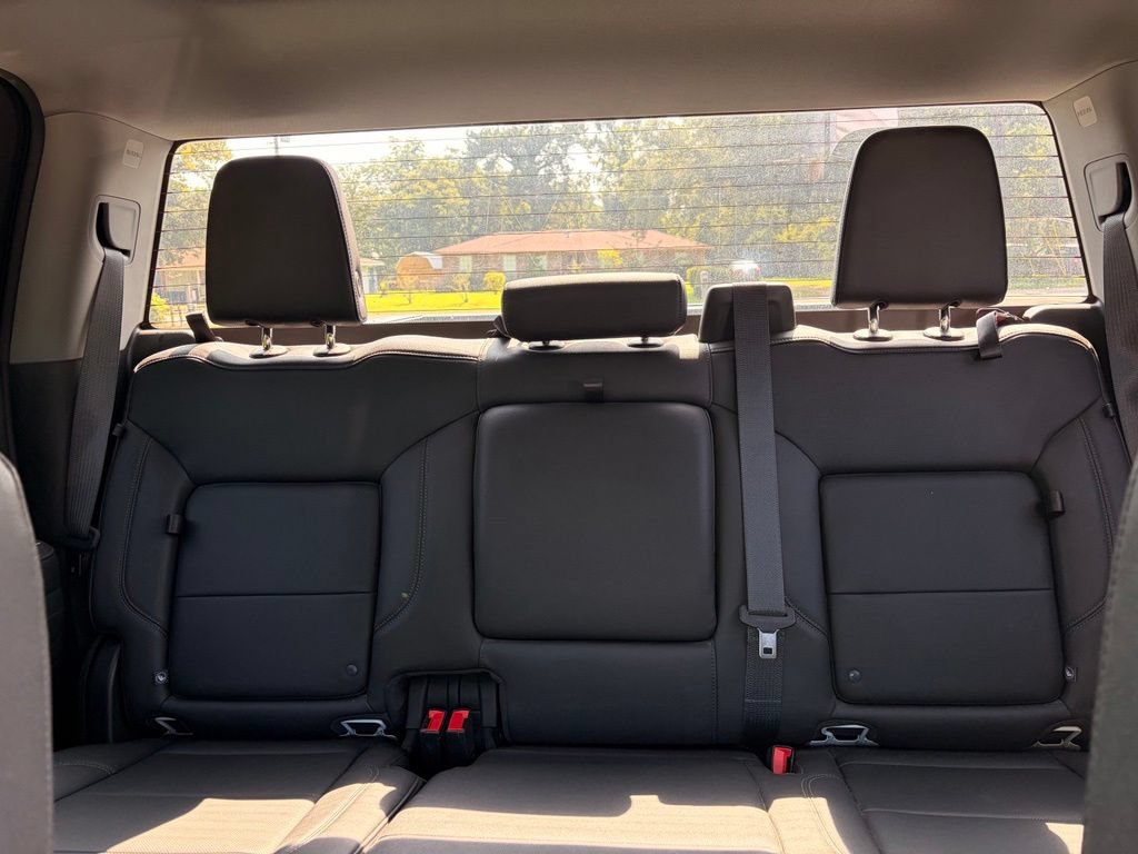 Used 2022 GMC Sierra 1500 SLT w/ Max Trailering Package AWD/4WD image 12