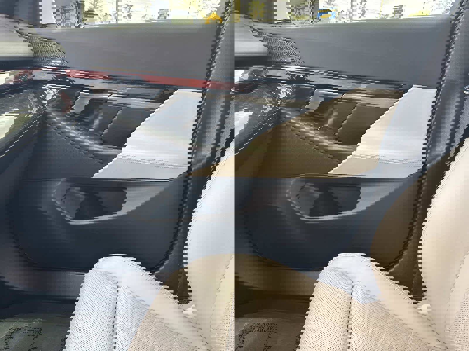 Certified 2024 BMW 540i xDrive w/ M Sport Package image 26