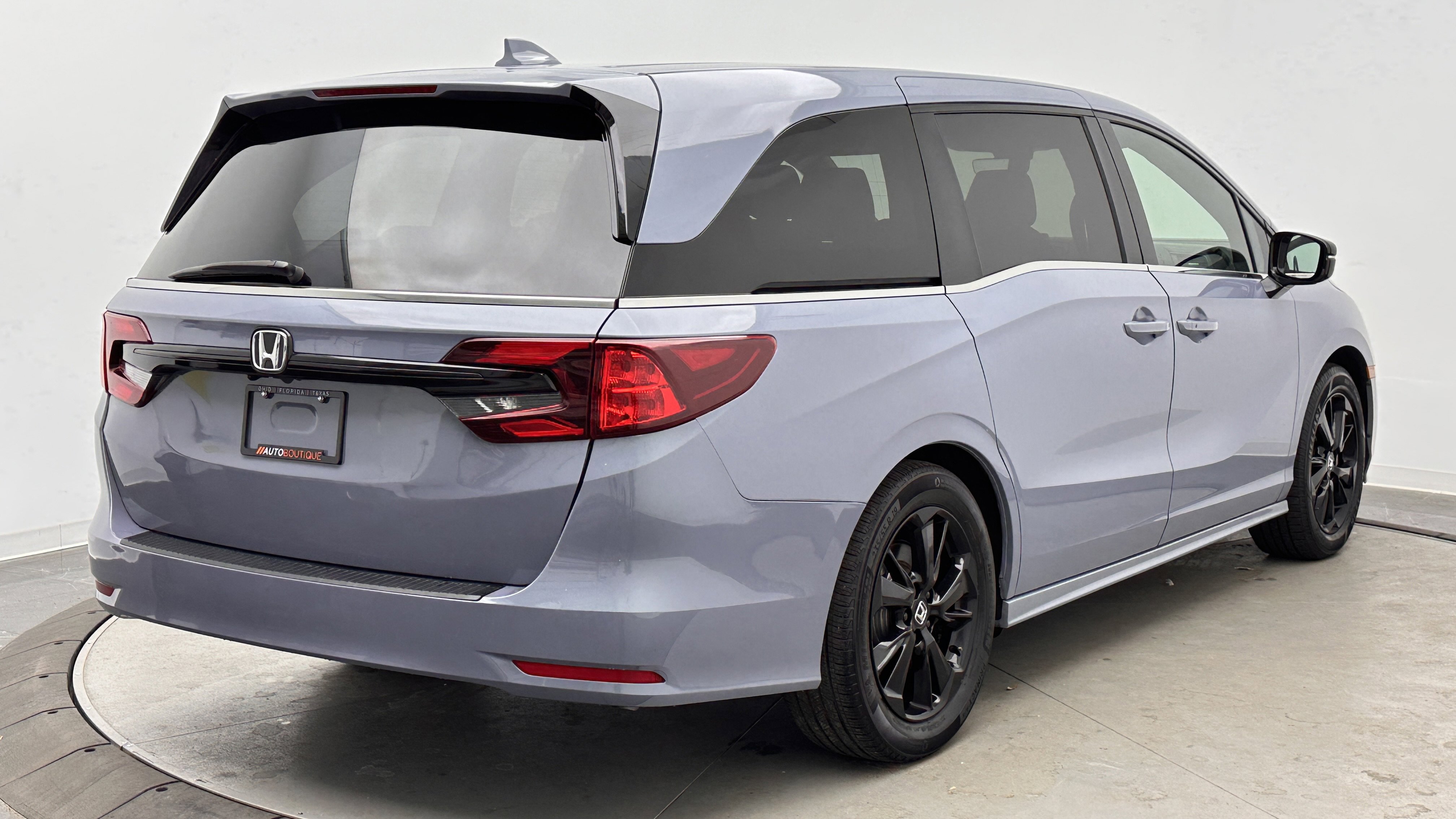 Used 2024 Honda Odyssey Sport image 7