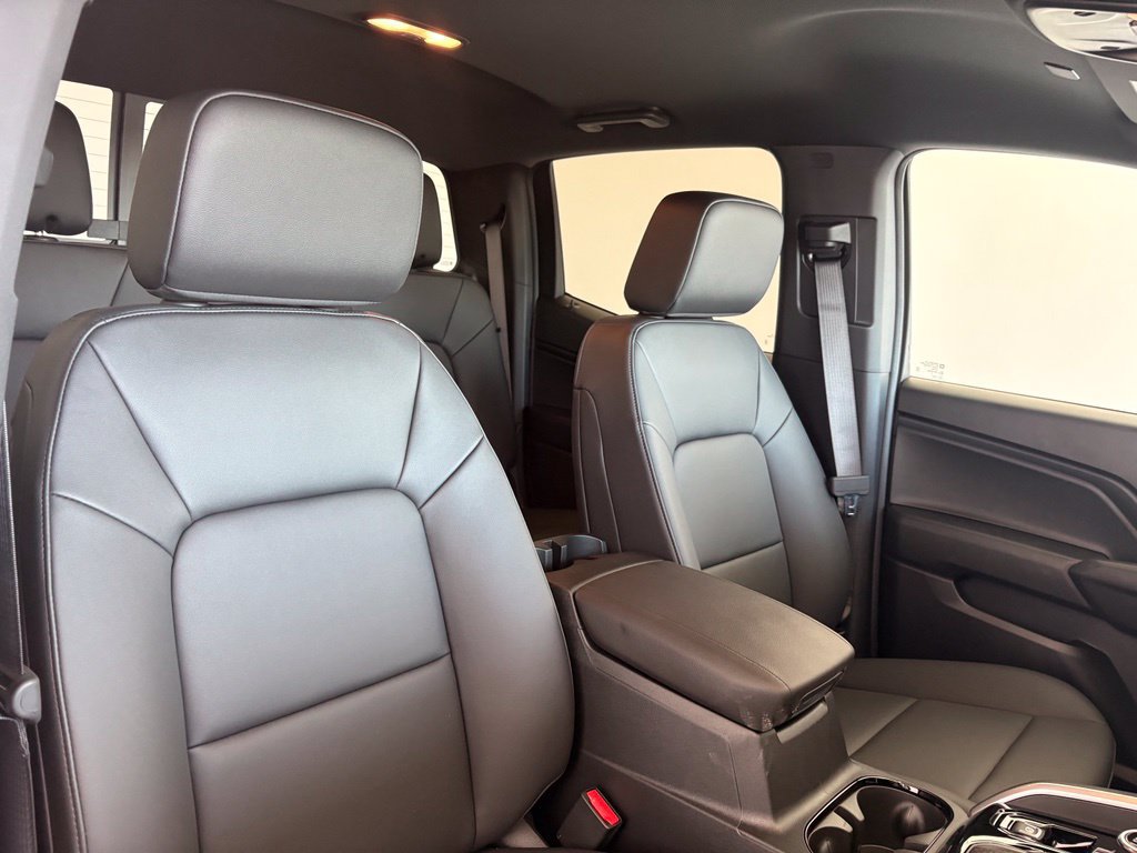 New 2026 Chevrolet Colorado Trail Boss AWD/4WD image 38