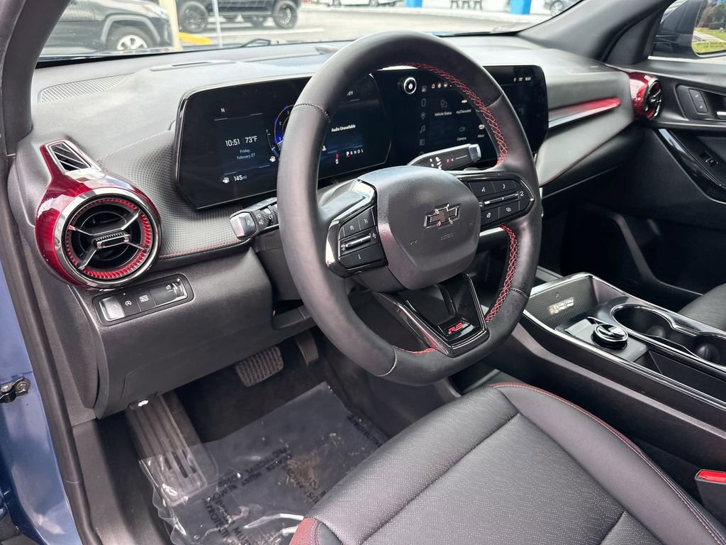 Used 2025 Chevrolet Equinox RS image 10