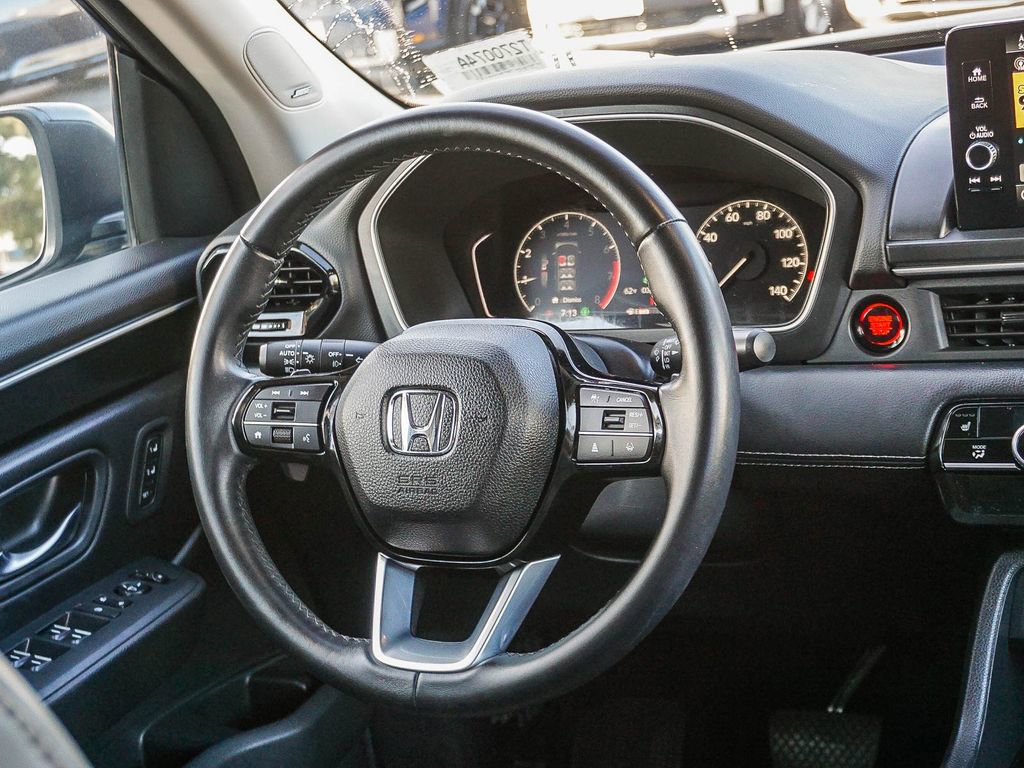Used 2023 Honda Pilot Touring image 17