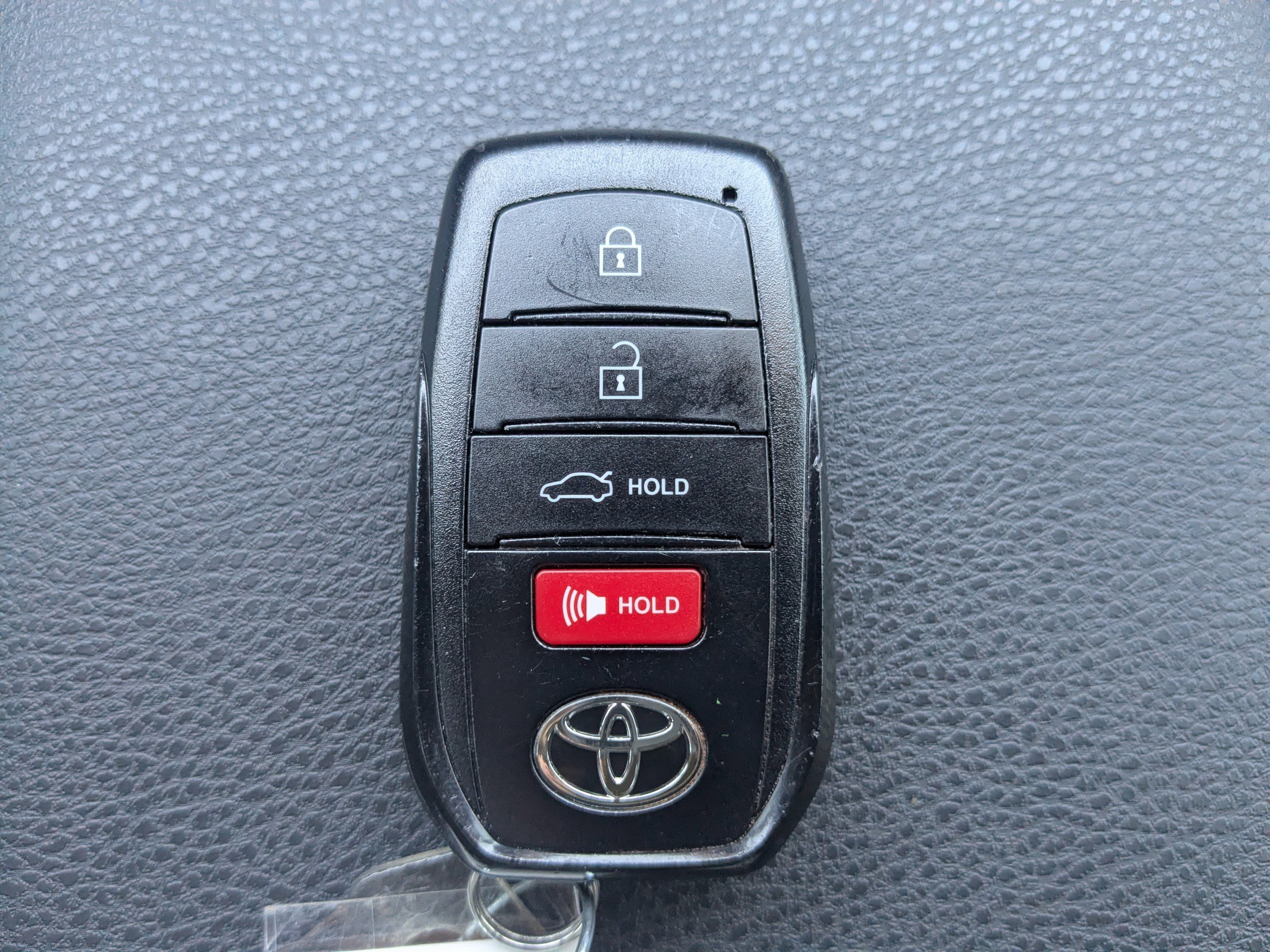 Used 2025 Toyota Camry XSE image 29