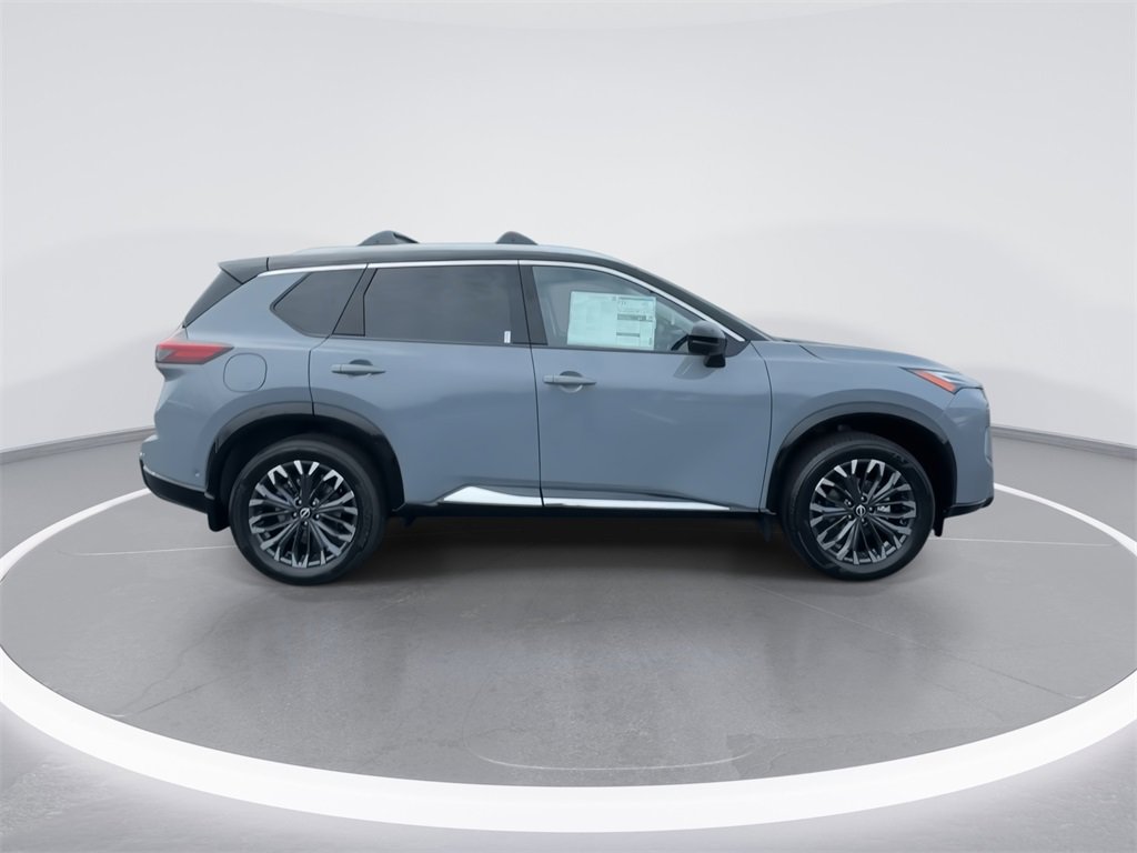 New 2026 Nissan Rogue Platinum image 9