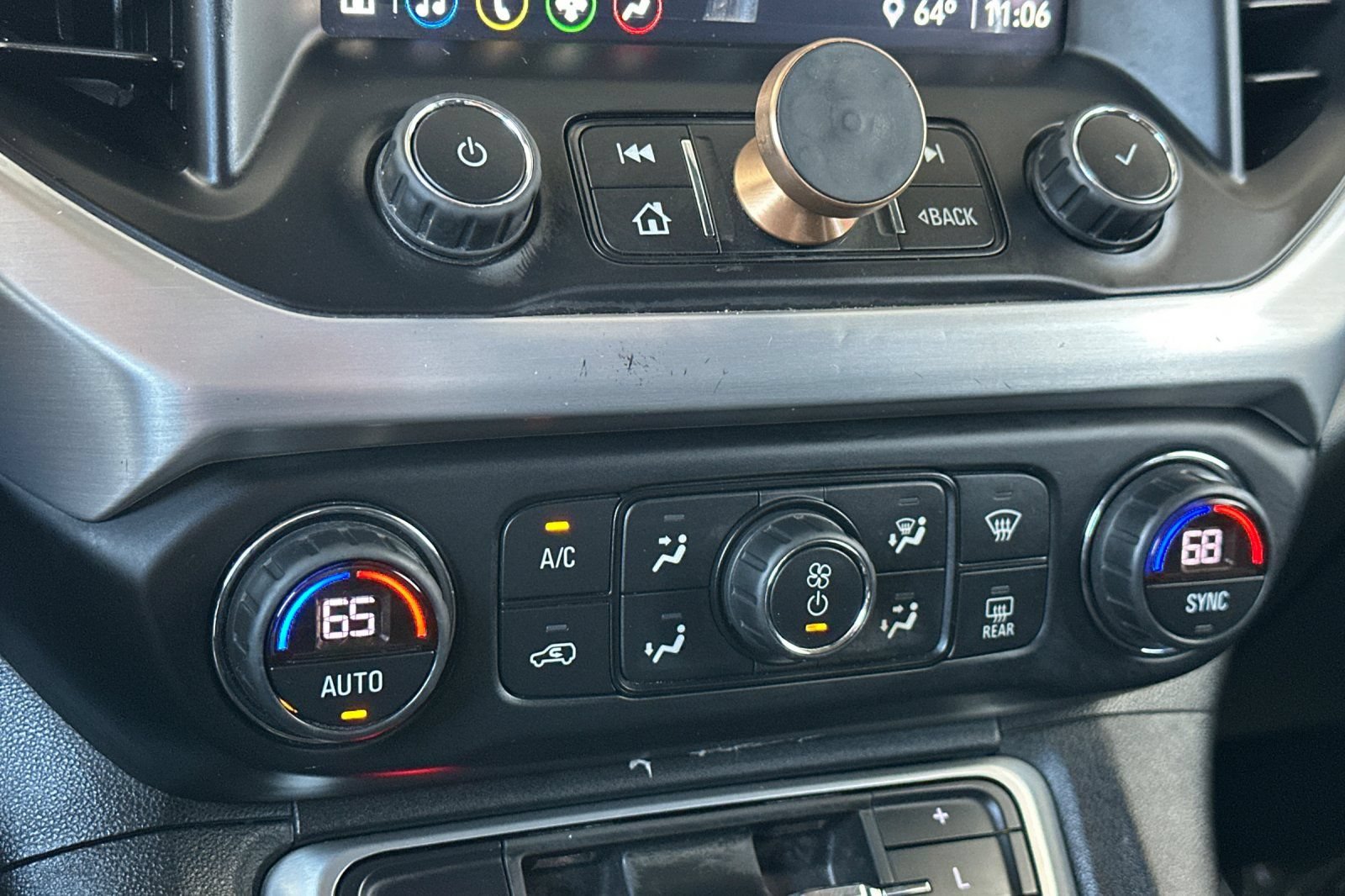 Certified 2020 GMC Acadia SLE FWD image 28
