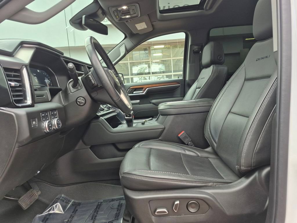 Used 2022 GMC Sierra 1500 Denali image 2