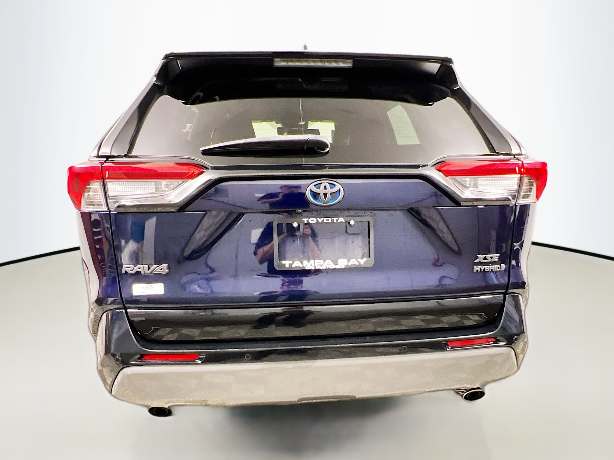 Used 2019 Toyota RAV4 XSE image 6