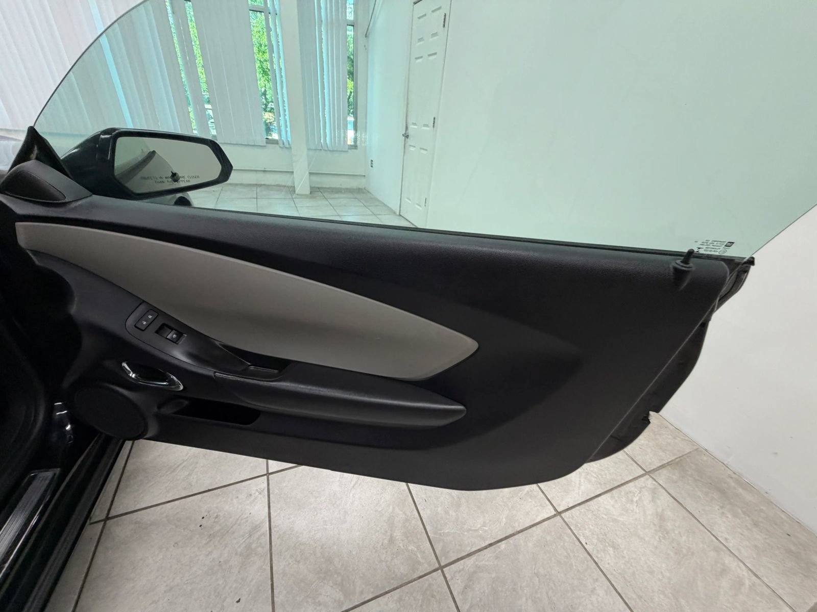 Used 2013 Chevrolet Camaro LS RWD image 22