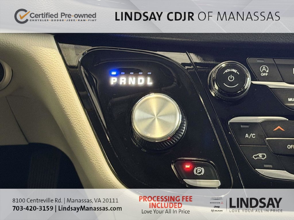 Certified 2024 Chrysler Pacifica Touring-L FWD image 29