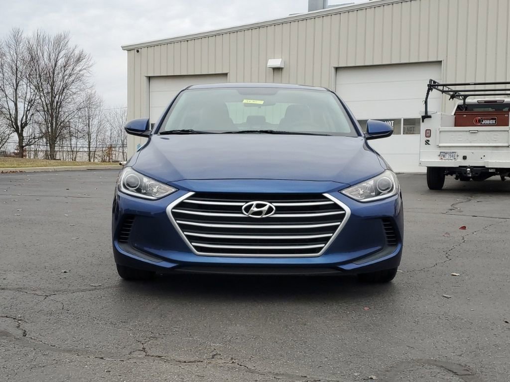 Used 2018 Hyundai Elantra SEL image 2