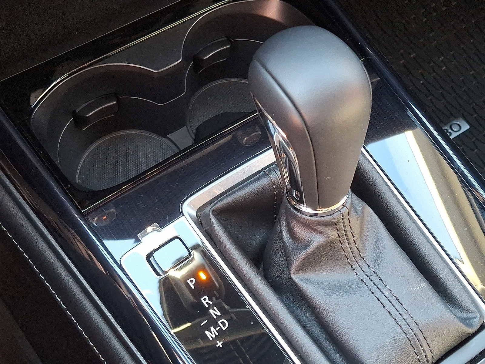 Certified 2025 MAZDA CX-30 AWD 2.5 S w/ Select Sport Pkg image 15