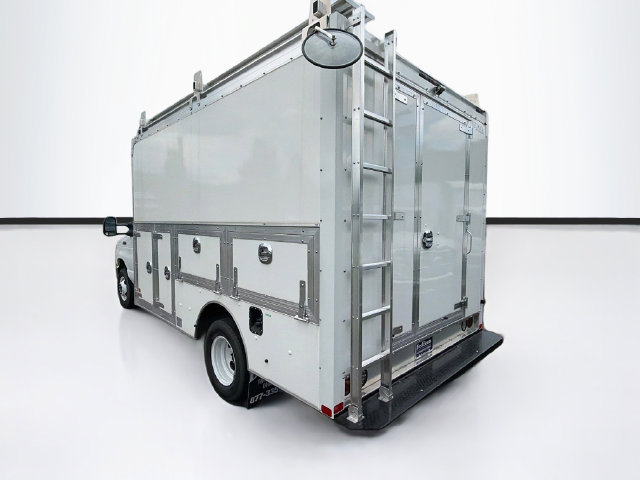 New 2026 Ford E-350 and Econoline 350 Super Duty w/ Power Equipment Group RWD image 6
