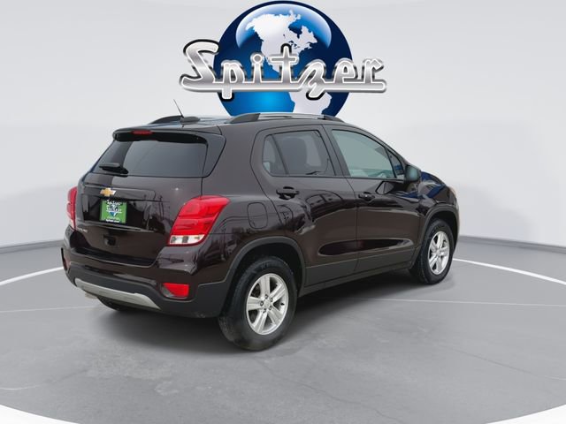 Certified 2022 Chevrolet Trax LT w/ LT Convenience Package image 9