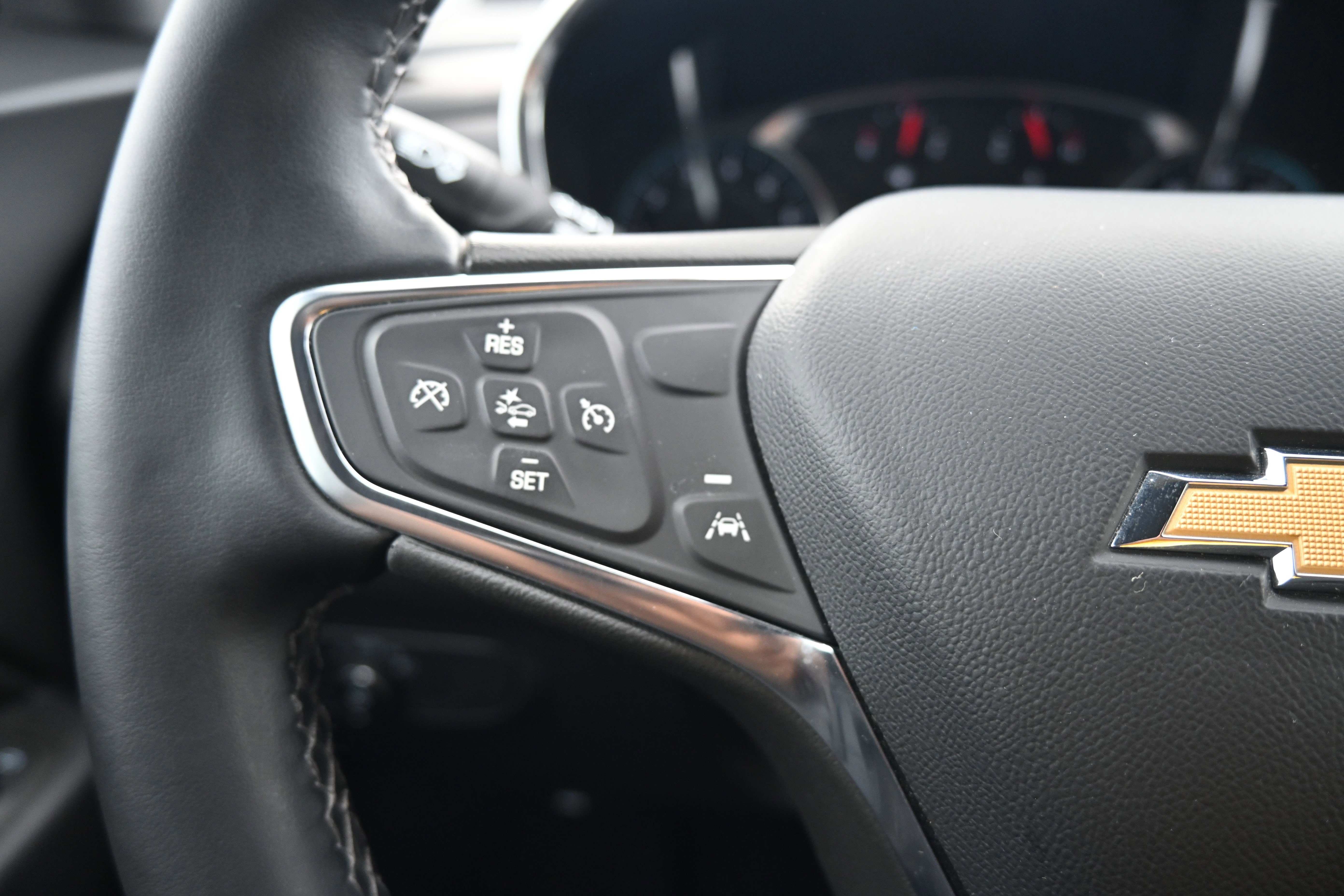 Used 2024 Chevrolet Equinox LT image 19