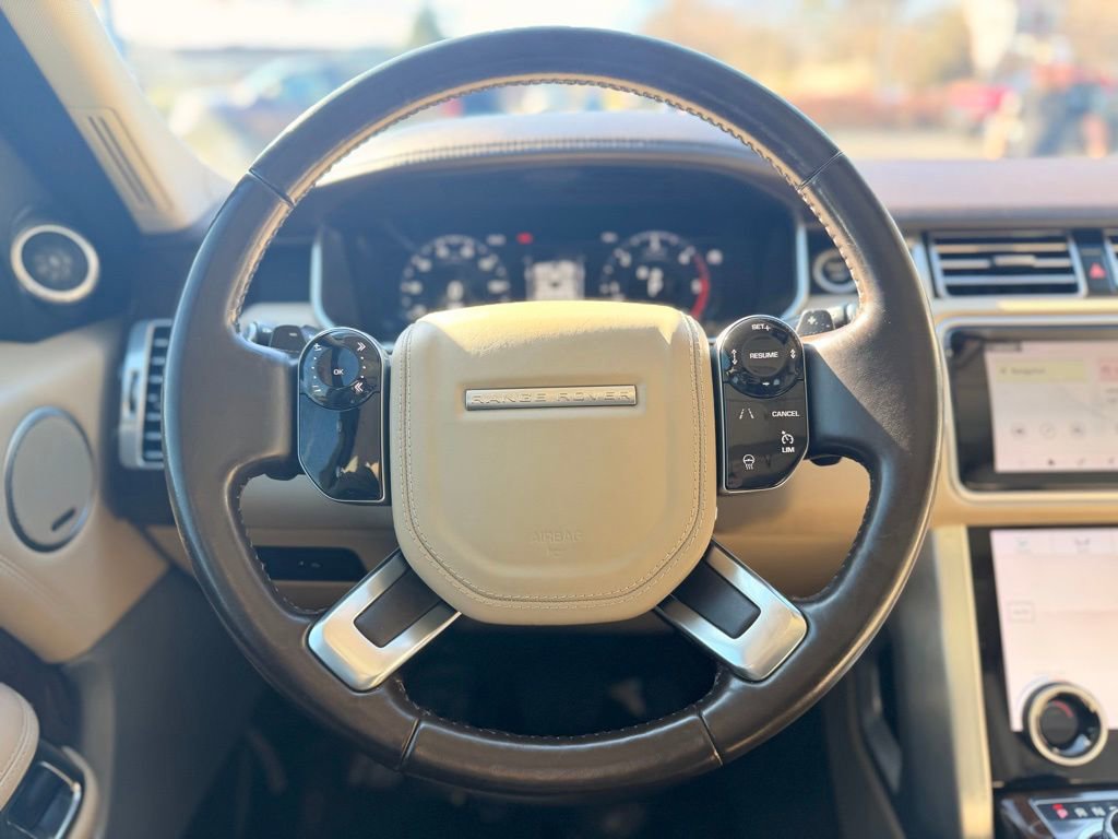 Used 2018 Land Rover Range Rover HSE image 22