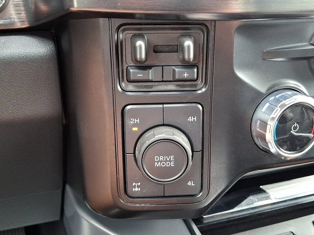 Used 2025 Ford F250 Lariat w/ Lariat Ultimate Package AWD/4WD image 25