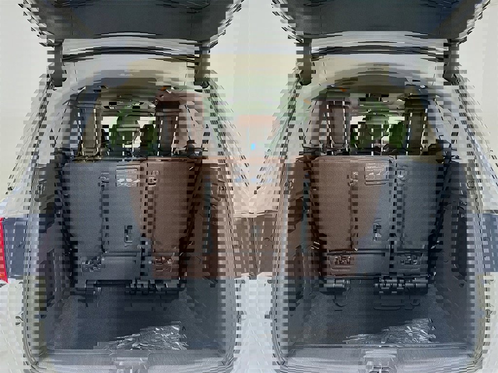 New 2025 Honda Odyssey Touring image 27