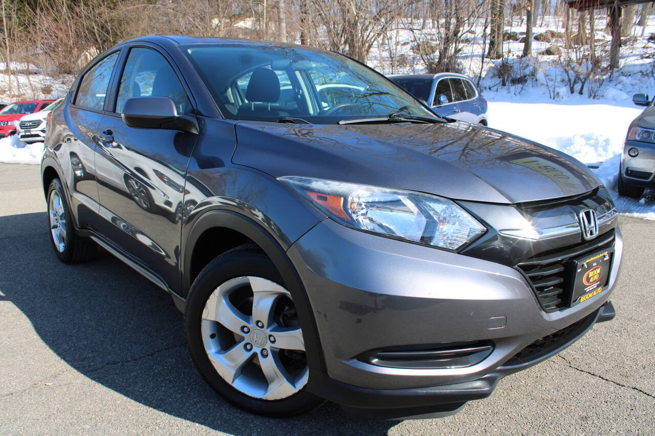 Used 2016 Honda HR-V LX image 4