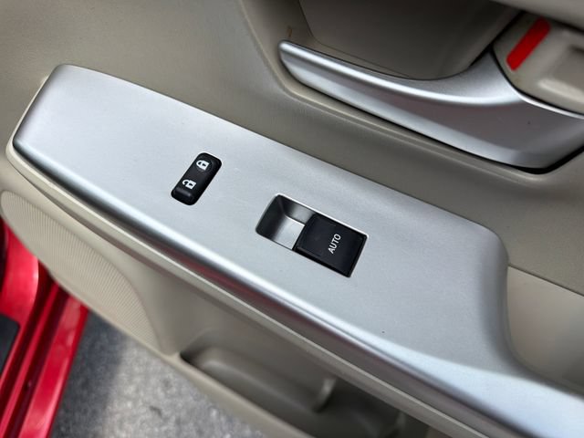 Used 2012 Toyota Prius V Two FWD image 20