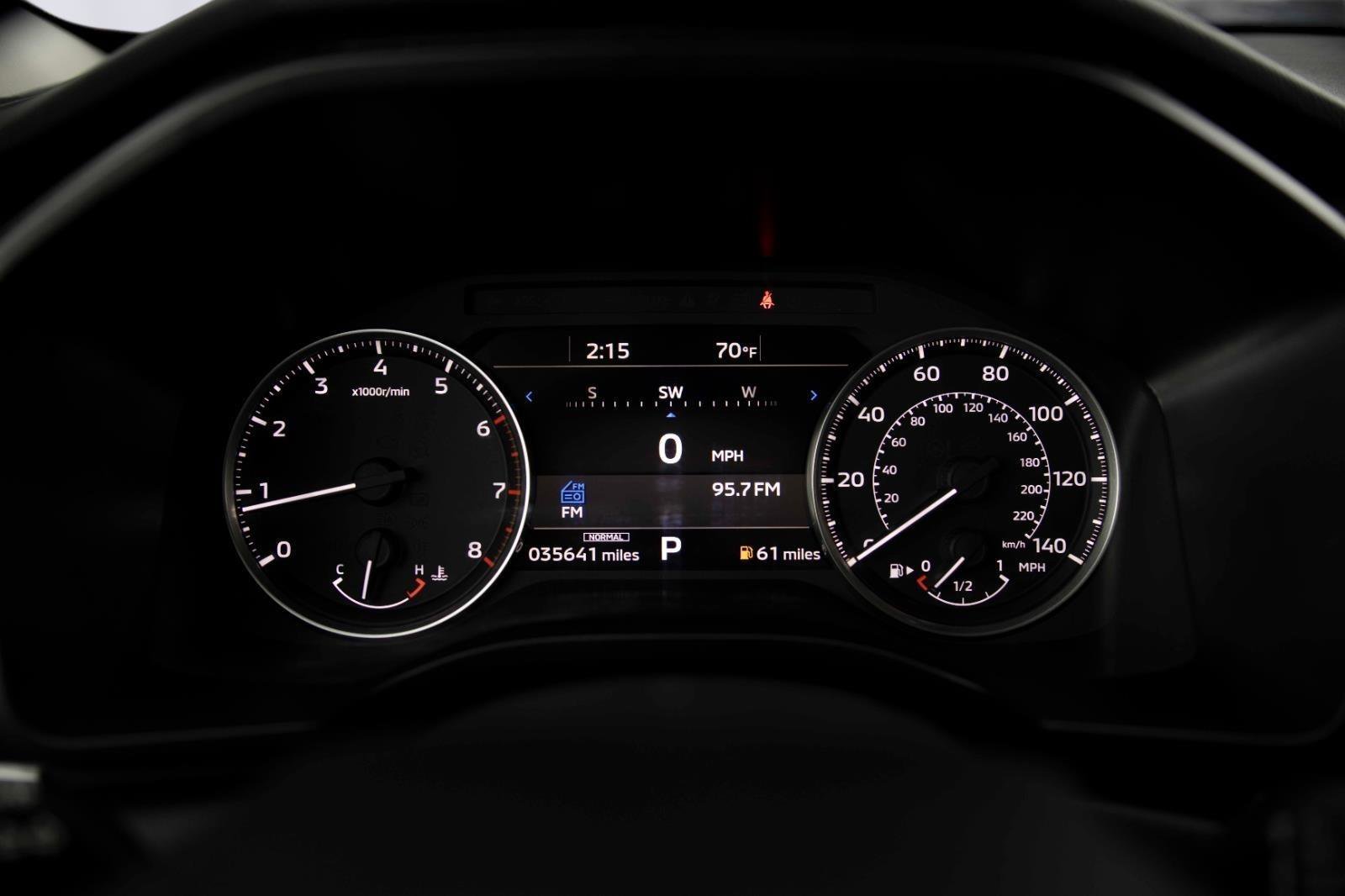 Used 2024 Mitsubishi Outlander SE image 4