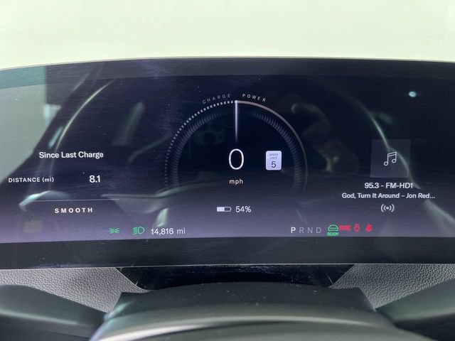 Used 2024 Lucid Air Touring AWD/4WD image 11