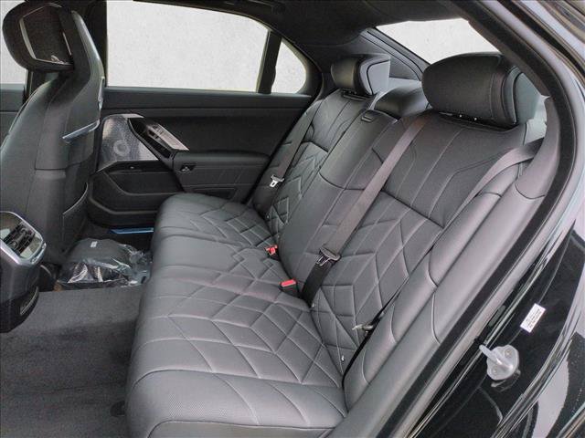 New 2026 BMW i7 xDrive60 AWD/4WD image 15