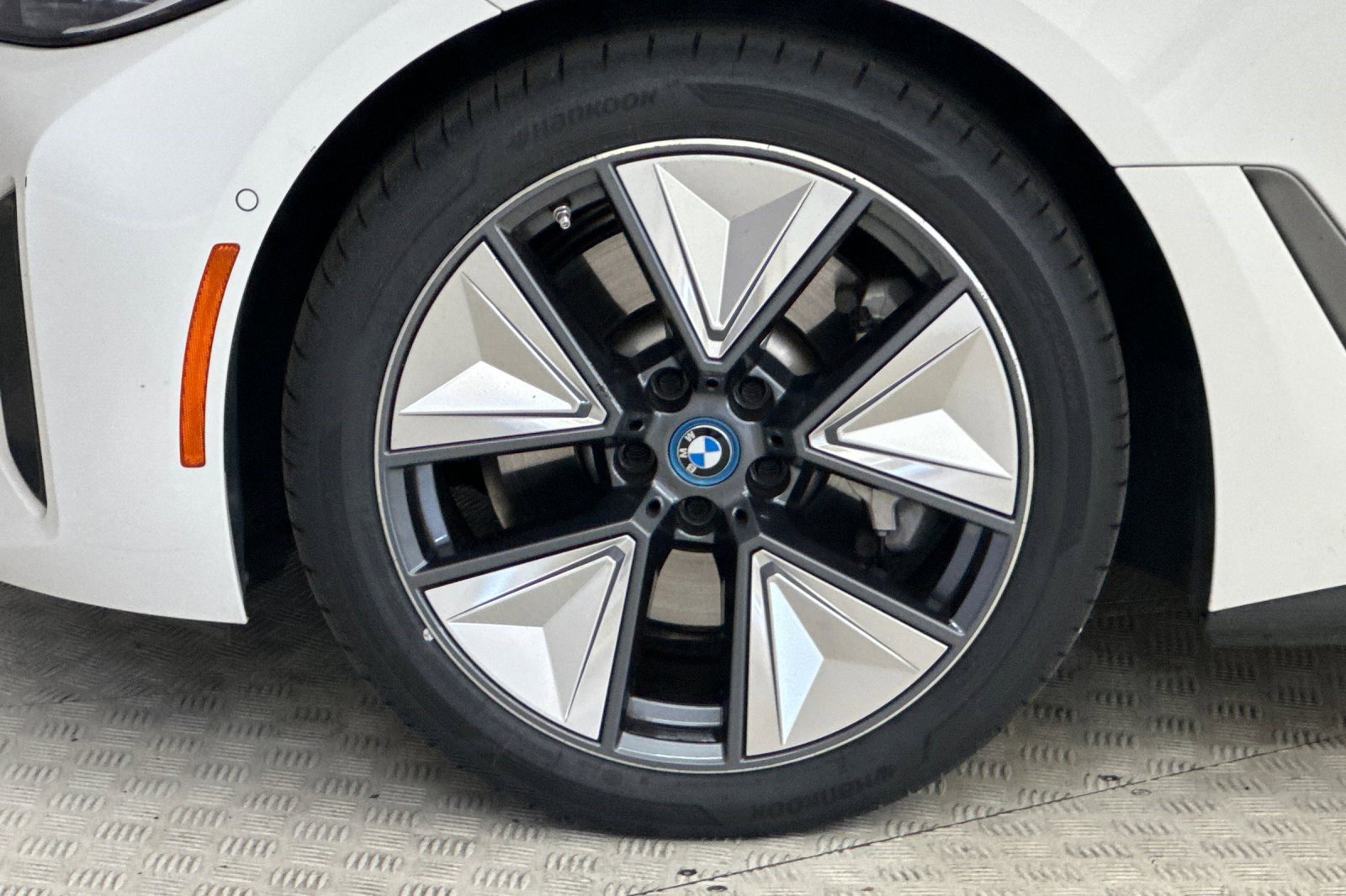 Certified 2023 BMW i4 eDrive35 w/ Premium Package image 11