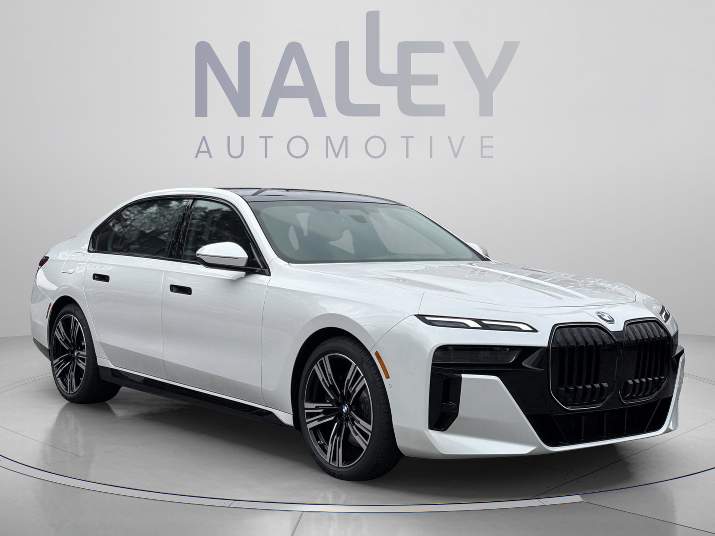 Used 2026 BMW 740i RWD image 6