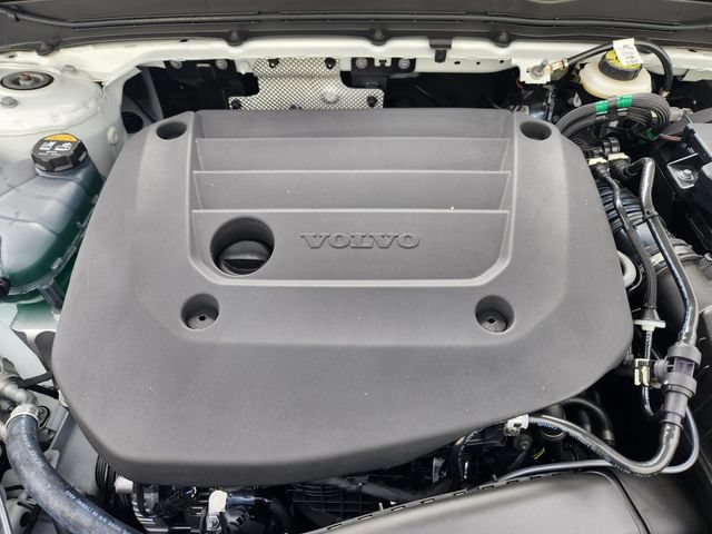 New 2026 Volvo XC40 B5 Plus w/ Protection Package Premier AWD/4WD image 20