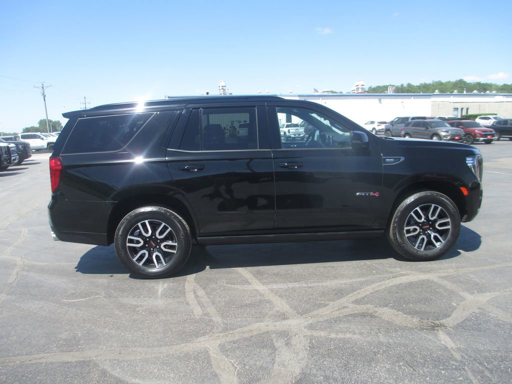 Used 2022 GMC Yukon AT4 AWD/4WD image 6