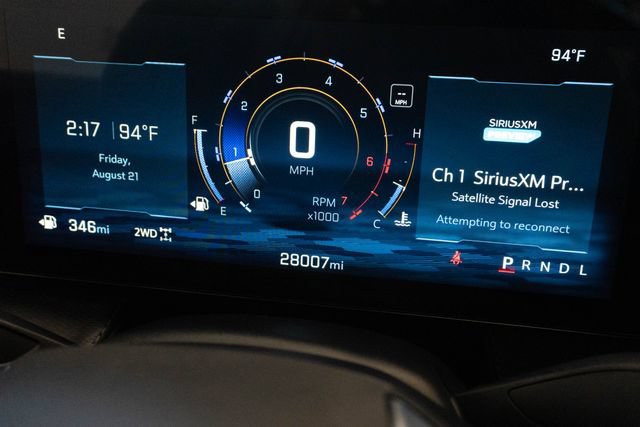 Used 2026 Chevrolet Equinox LT AWD/4WD image 8