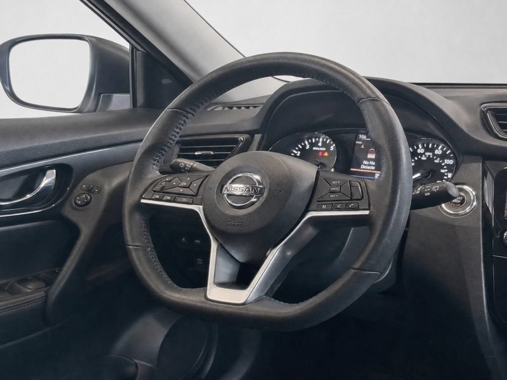 Used 2020 Nissan Rogue SV AWD/4WD image 32