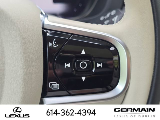 Used 2023 Volvo XC60 T8 Plus AWD/4WD image 32