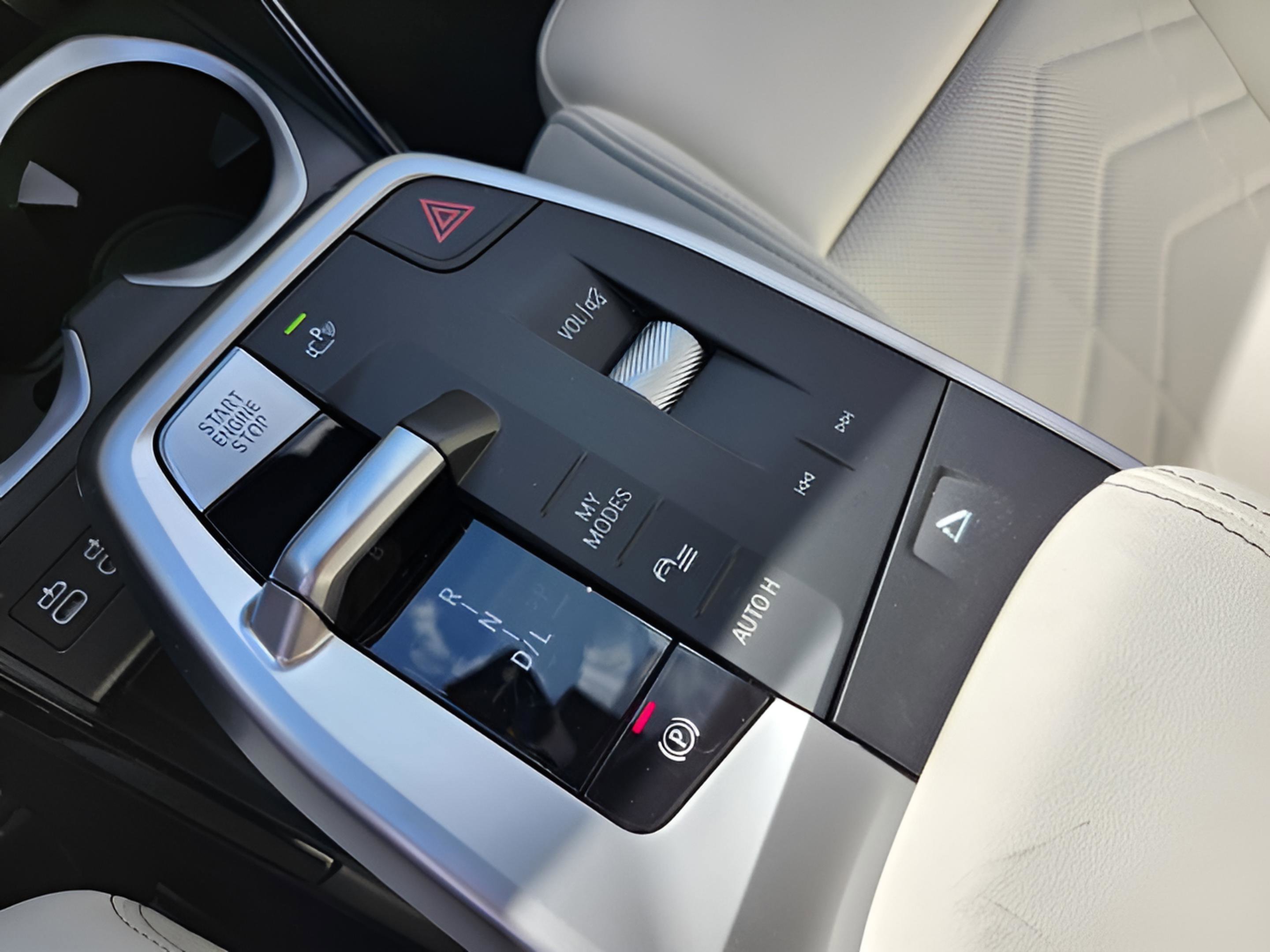 New 2026 BMW X1 xDrive28i w/ Technology Package AWD/4WD image 26