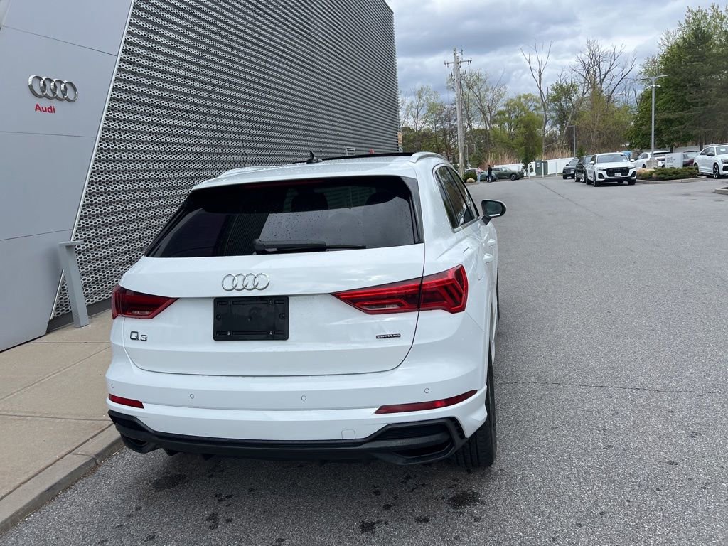 Used 2023 Audi Q3 2.0T Premium AWD/4WD image 24