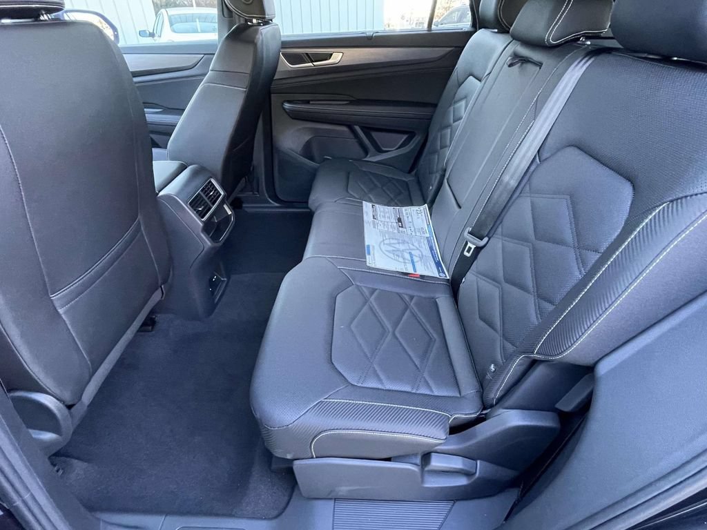 New 2026 Volkswagen Atlas Cross Sport SE AWD/4WD image 10