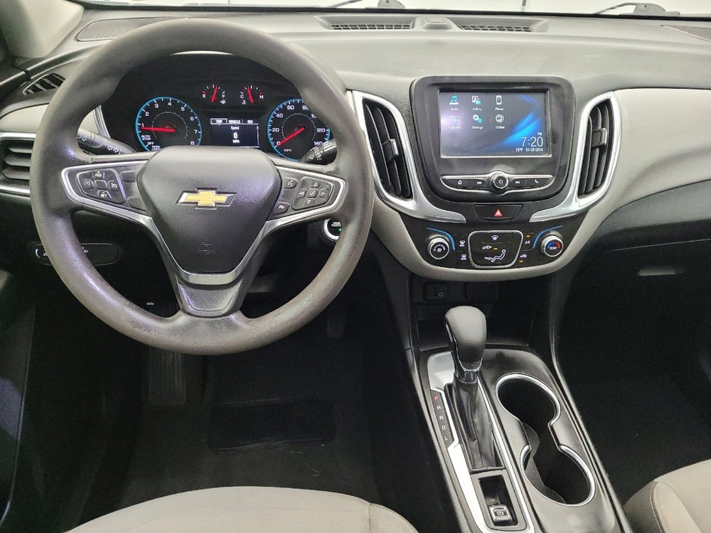 Used 2018 Chevrolet Equinox LS image 22