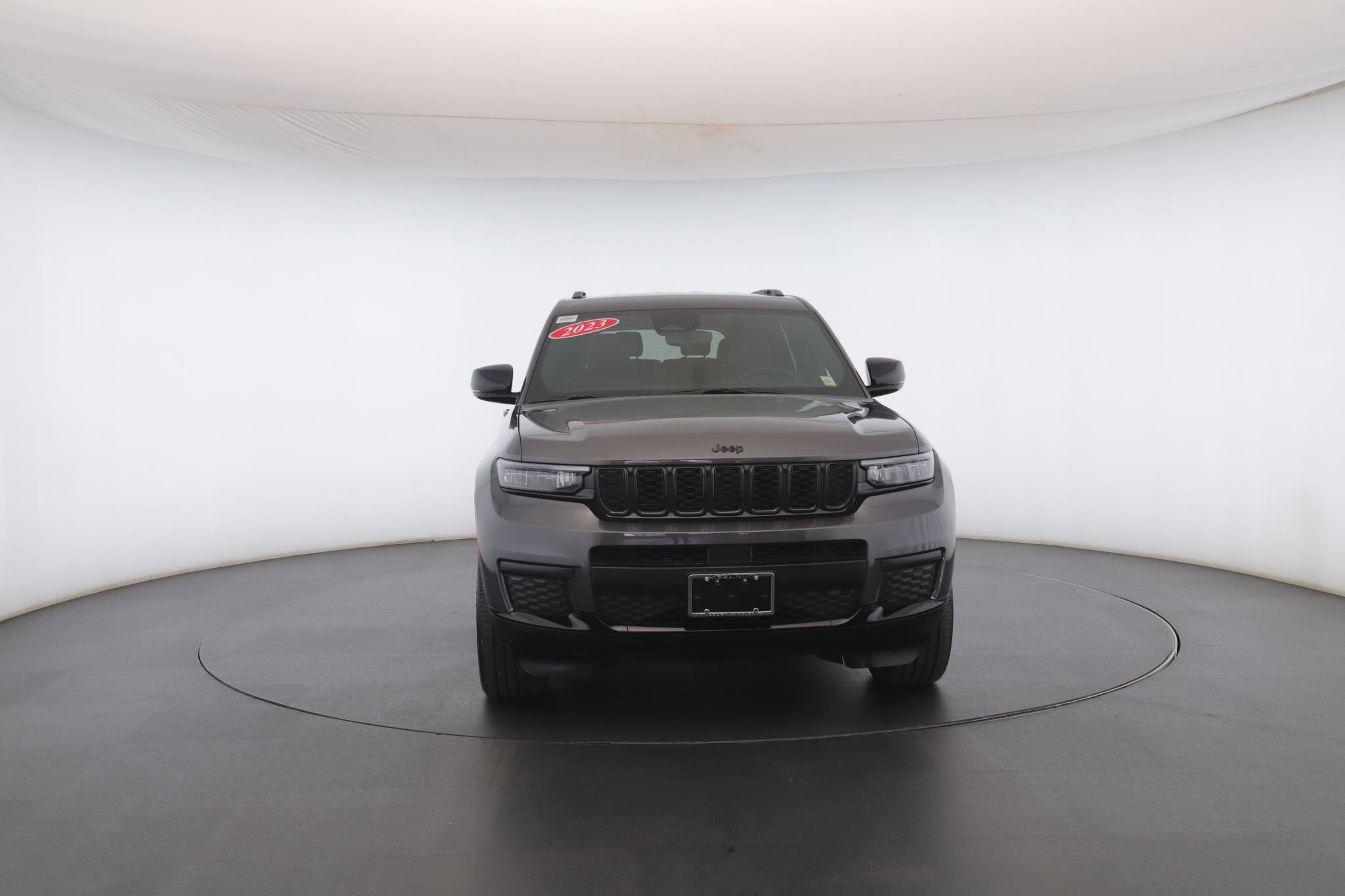 Used 2023 Jeep Grand Cherokee L Laredo image 25