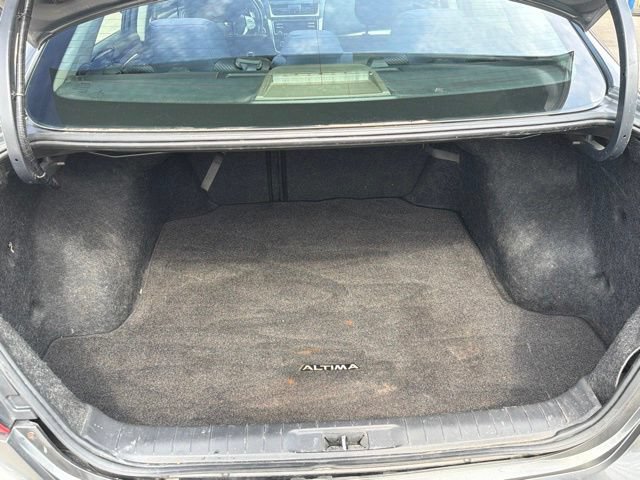 Used 2017 Nissan Altima 2.5 SR FWD image 11