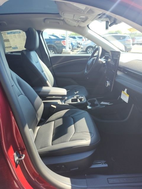 New 2025 Ford Mustang Mach-E Premium image 18