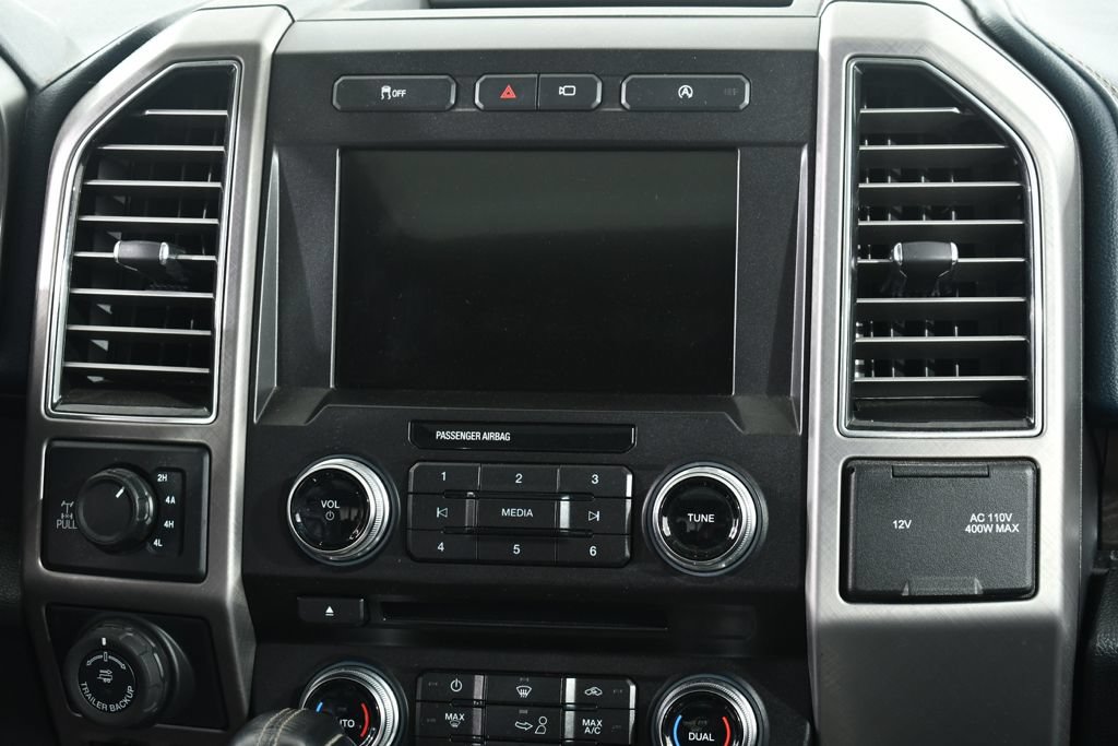 Used 2018 Ford F150 Limited AWD/4WD image 9