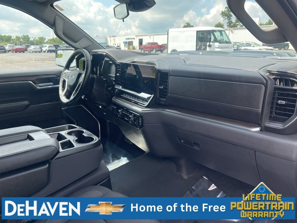 Used 2024 Chevrolet Silverado 1500 LT Trail Boss w/ Protection Package AWD/4WD image 28